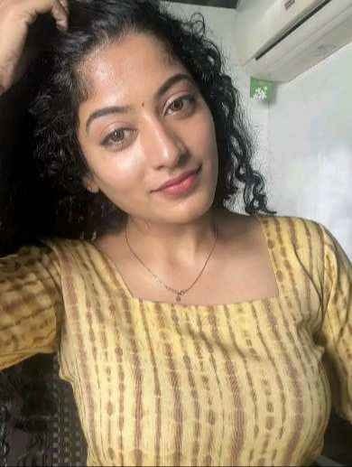 Mansi Dubey in Jayanagar