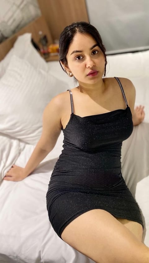 Nisha Tiwari in Colaba